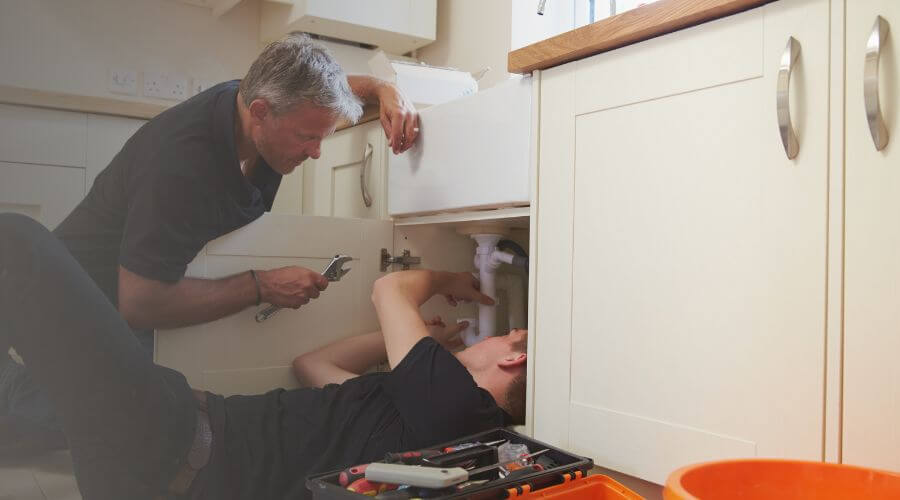 Professional burst pipe repair services in Kettlersville, OH
